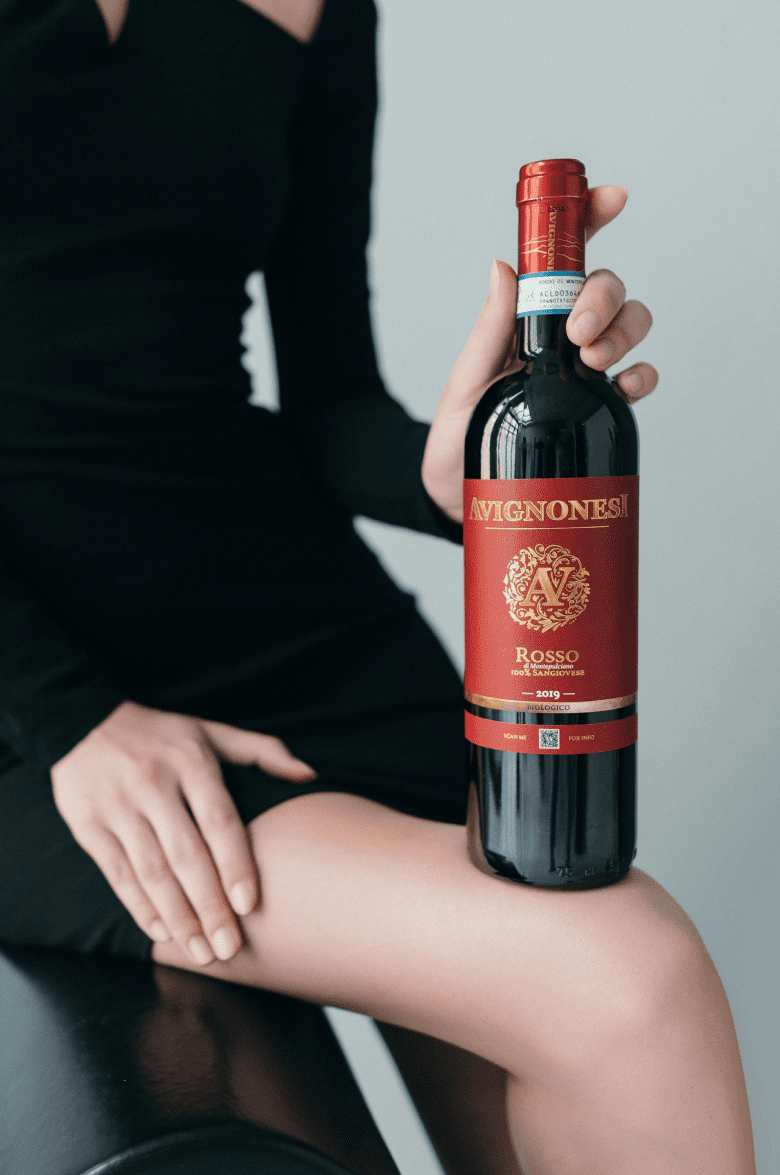 Вино красное сухое Avignonesi Rosso Di Montepulciano DOC урожая 2020 года  0.75 л (Авиньонези Россо Ди Монтепульчано DOC), купить в магазине в Курске  - цена, отзывы